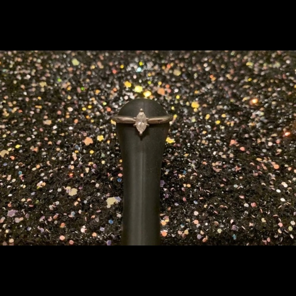Diamond ring